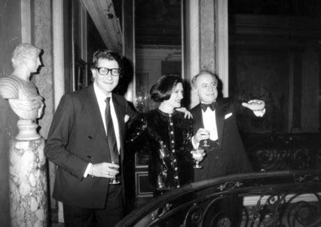 yves saint laurent polemique|yves saint laurent and pierre berge.